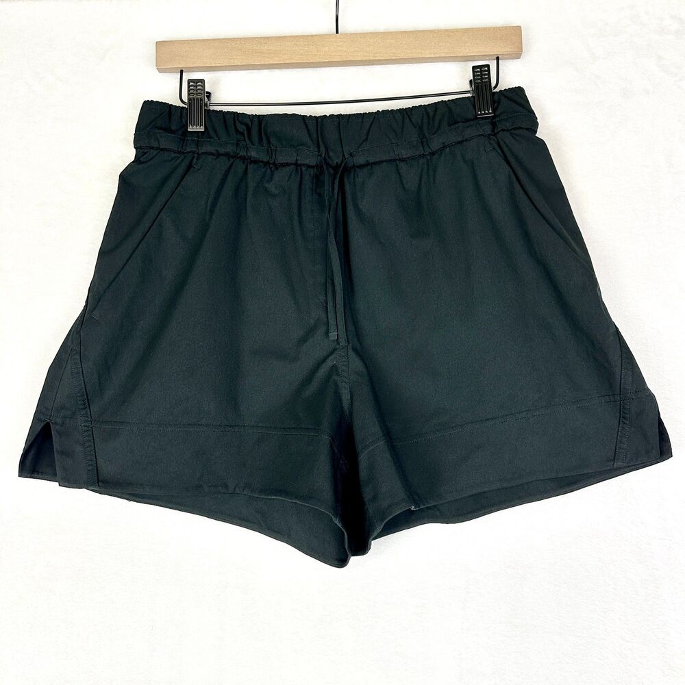 Lululemon Women's Cinchable Waist High-Rise Woven Short 3.5" Size Medium Black
